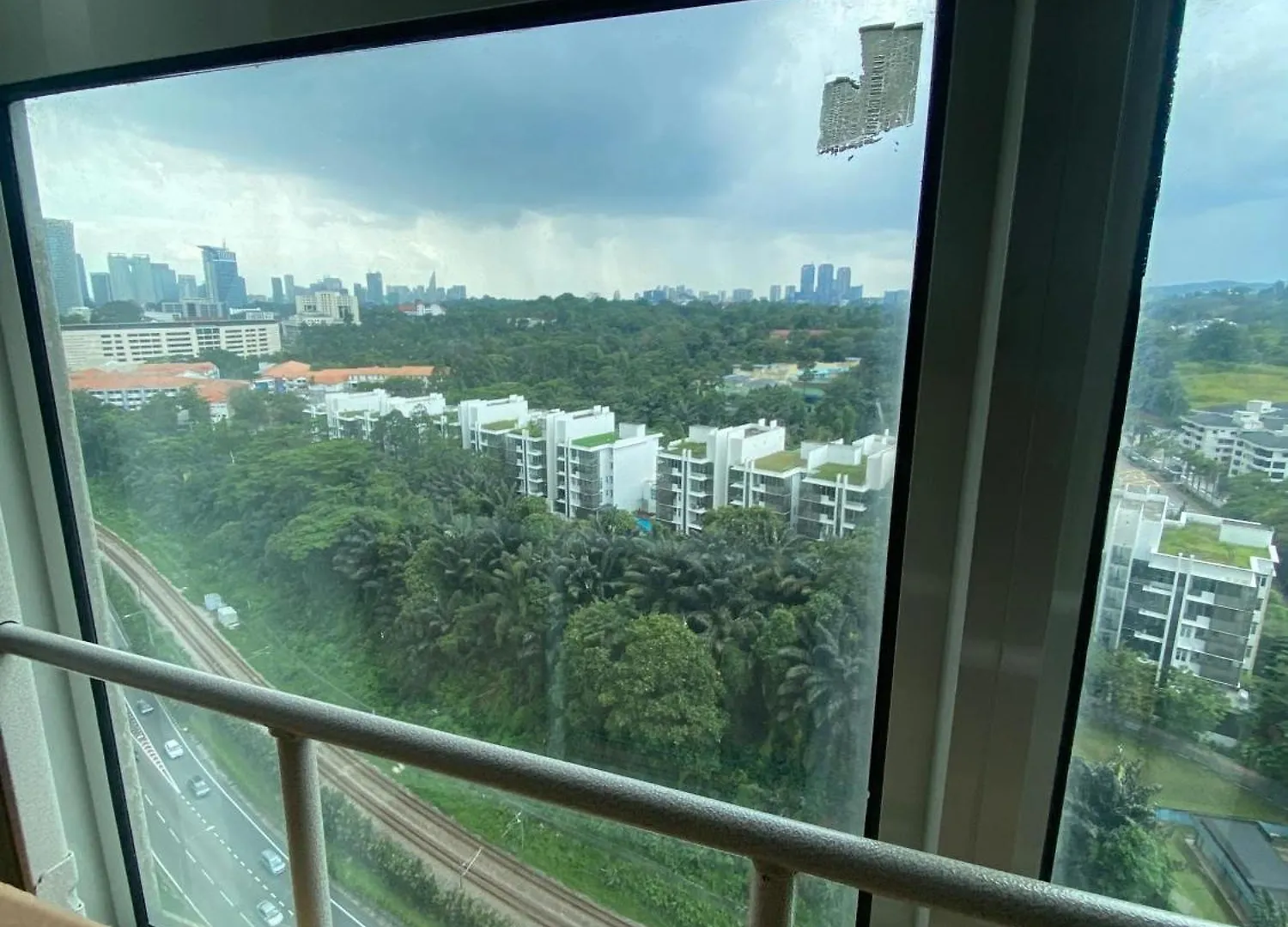 Regalia Bestfriend Hostel Kuala Lumpur Apartment